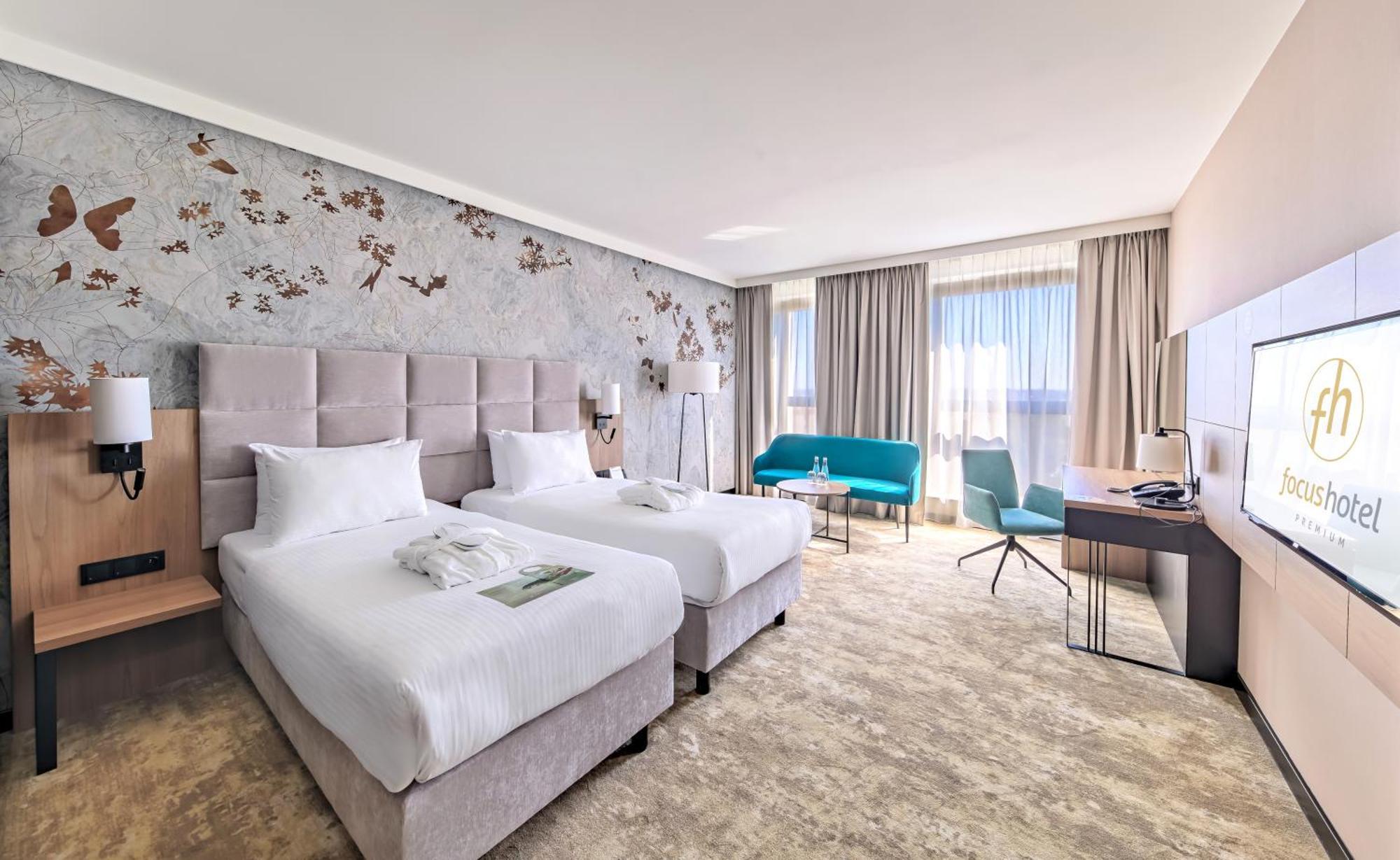Focus Hotel Premium Warszawa Exterior photo